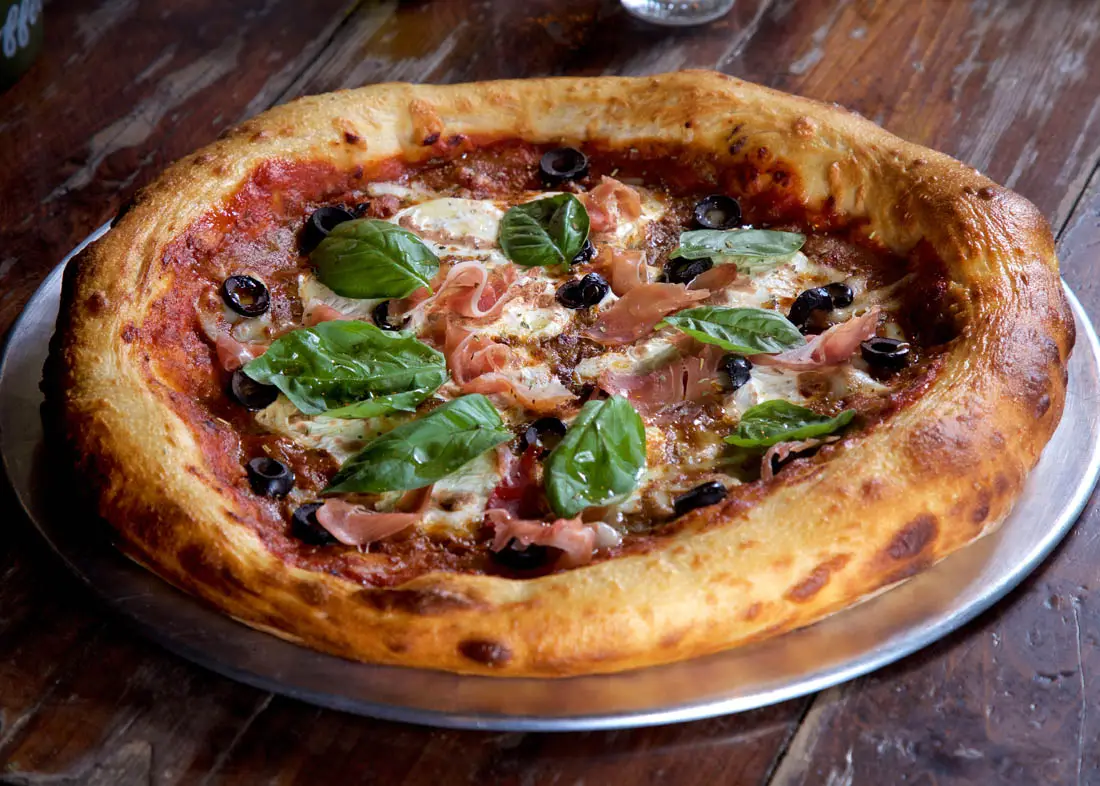 Piza cariñito green bike sinaloa masa madre
